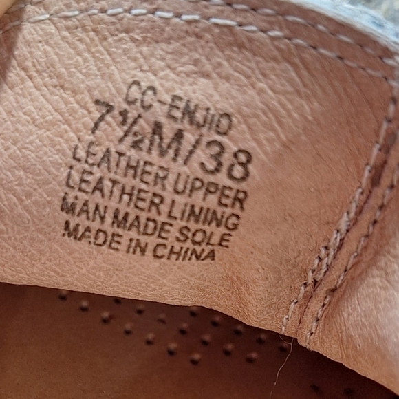 Corso Como Black Cream Unique Preppy Snake Print Mobwife Leather Loafer Sz. 7.5 - Picture 10 of 11